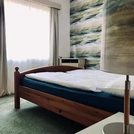 Medences Apartman 아파트 *