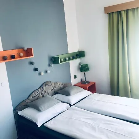 Medences Apartman 아파트