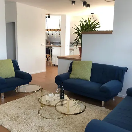 Medences Apartman 아파트 발라톤엘