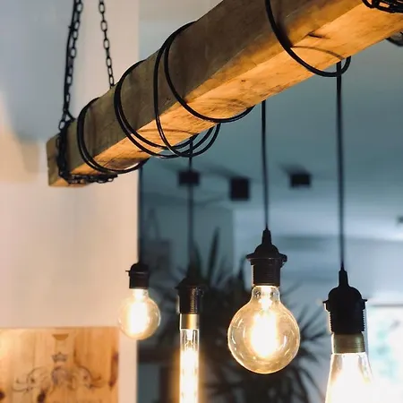 Medences Apartman 발라톤엘